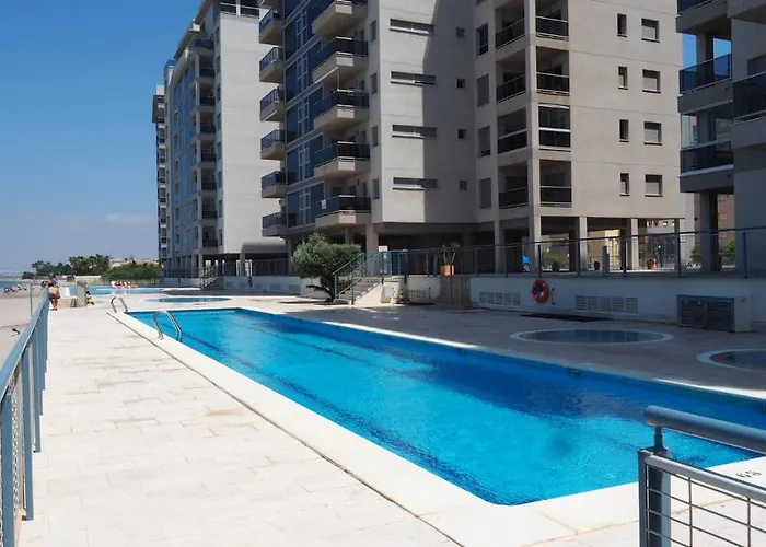 Club - With Seaview *