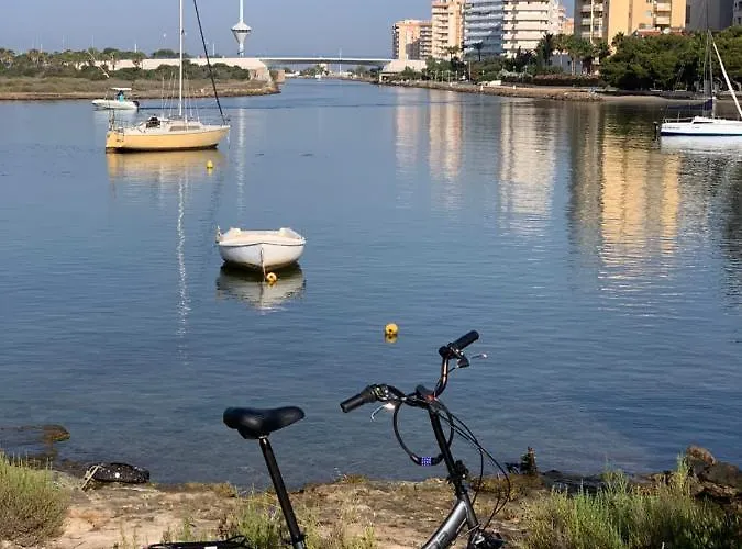 דירה Club - With Seaview