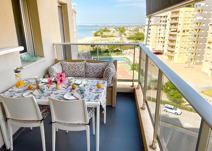 Club - With Seaview דירה