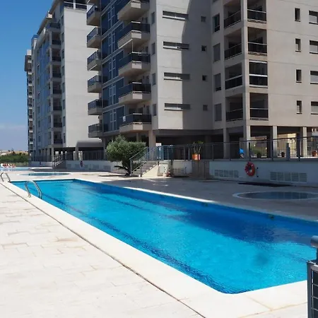 Club - With Seaview *